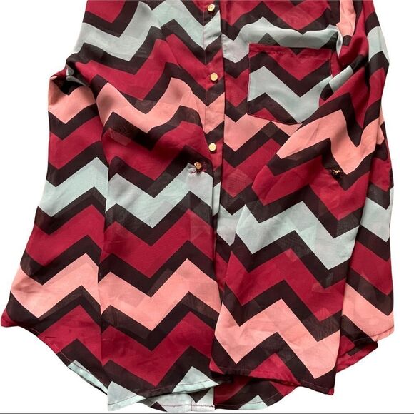 Charlotte Russe Chevron Multicolored Button Down Long Sleeve Top SMALL - Picture 5 of 10